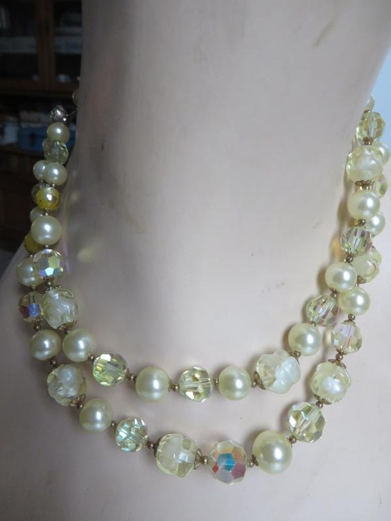 Precious Elegant Necklace-Choker-faux Beads-Lucite-AB Crystal-Rhine-50s-50s60s-60s-USA!