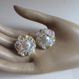 designer "©Vendome" signed *flower* clip-on earrings-AB crystal-true vintage, vintage, 50s/60s, wedding, bridal, glamour, USA!