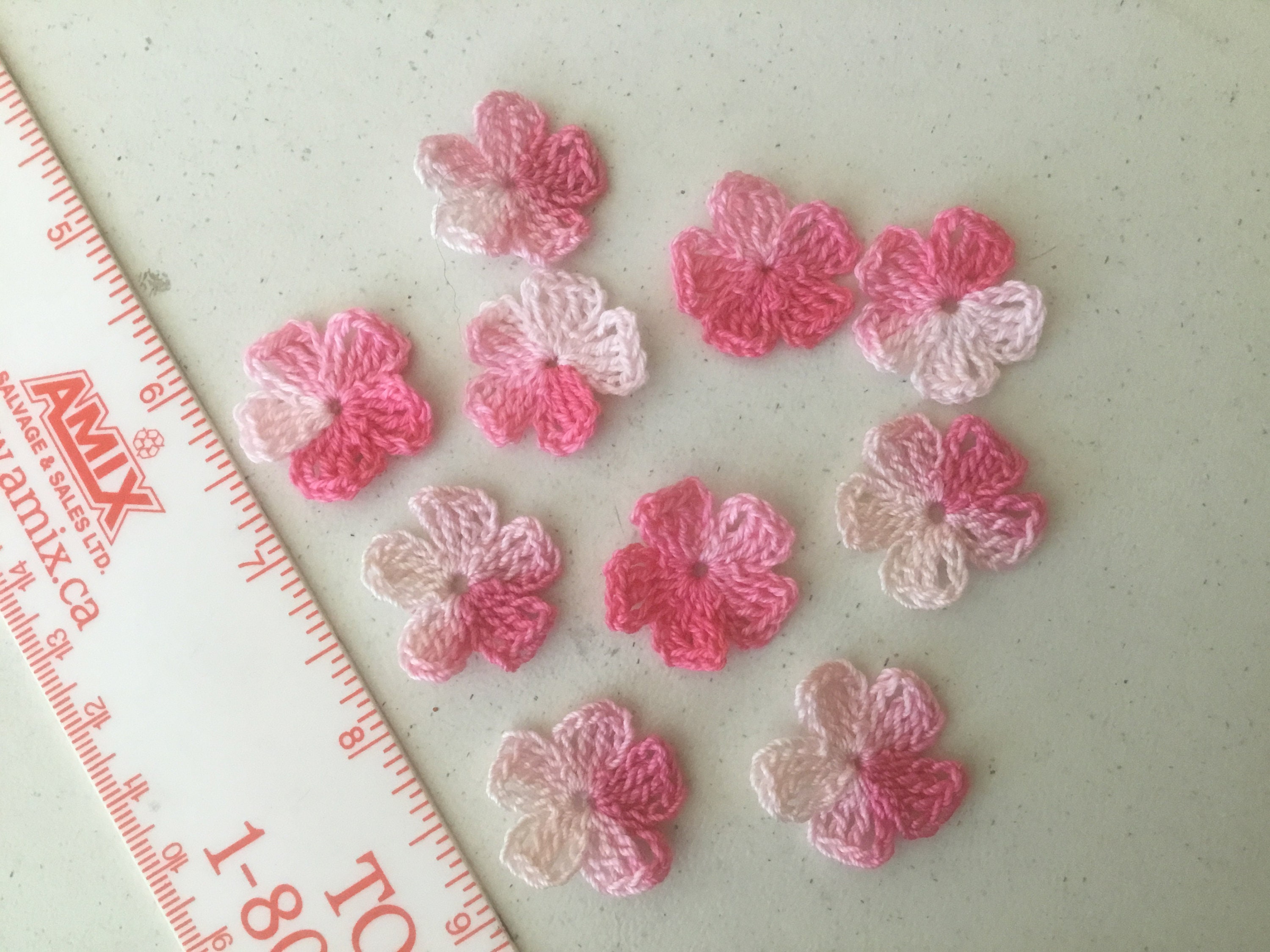 Crocheted Flowers One Inch Package of 10 - Etsy