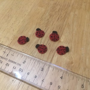 coccinelles, crochetées avec détails brodés, paquet de 3