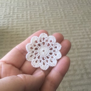 Handmade crocheted mini doily, pattern from Hooked on Patterns