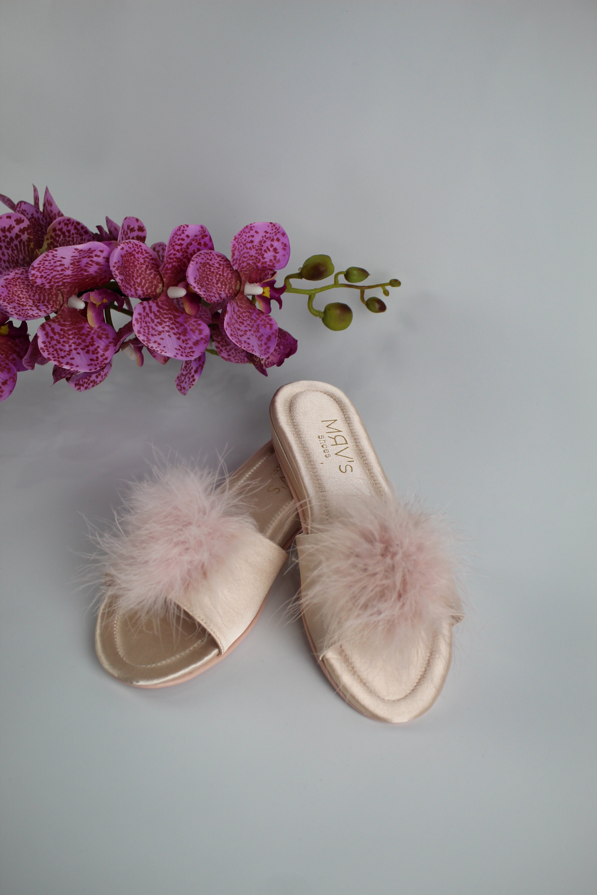 Personalized White Feather Satin Slippers for Bride Women. - Etsy