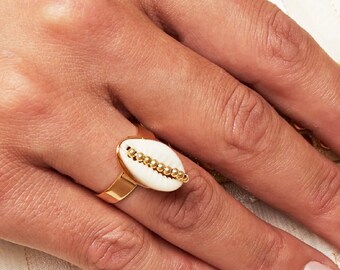 14K Yellow Gold Shell Ring, Shell Ring, Gold Ring, Shell Jewelry ...