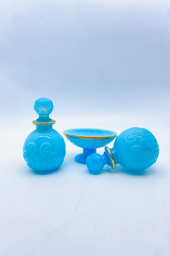 Pretty 3pc Teal Blue Glass Genie Bottle and Pedest