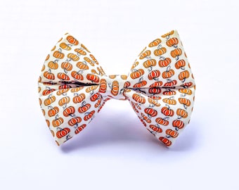 Halloween Dog Bow Tie | Pumpkins | Spooky Season, Jack O Lanterns, Gourds | Cat Bow Tie | Collar Bow Tie | Dog Accessory Pet Bow