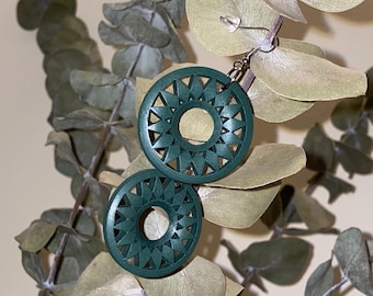 Pendientes de madera, pendientes geométricos, pendientes verde bosque, pendientes de madera tallada, pendientes redondos, pendientes colgantes