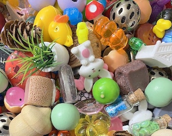 100pc - Tiny Trinkets Treasure Perfect for I Spy Bags and Bottles, Sensory Bins, Teaching, Piñata Mix, Party Favors, Fairy Garden, Miniature