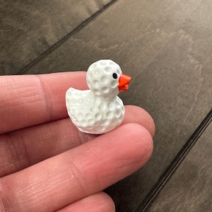 Golf Ball Ducks Miniature Resin, Golf Ducks, Cruise Ducks, Miniature Landscape Ducks, Jeep, Dollhouse, Trinkets, Cruise Ducks, Hiding Ducks