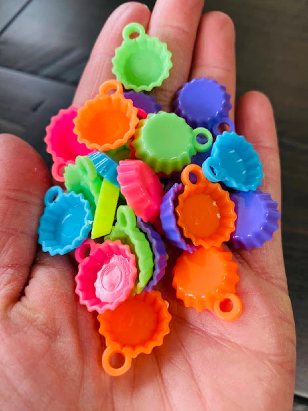 Bottle Cap Charms 100pc BRIGHT MIX, Kids Craft Charms, Bottle Caps