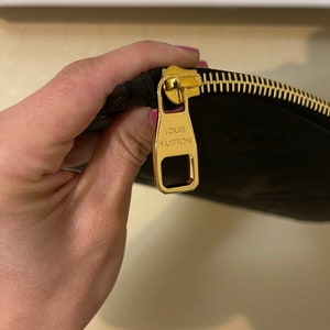 Hardware Protector for Large Zipper Pull on Louis Vuitton Bags