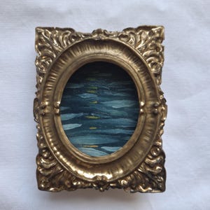Dipinto a olio originale di piccole dimensioni raffigurante una superficie d'acqua, acqua, lago dipinto a mano, mini dipinto a olio, glitterato, unico per la casa o come idea regalo.