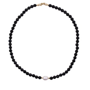 Black Onyx and Pearl choker
