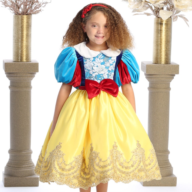 Snow White inspired dress for girls beaded skirt image 1