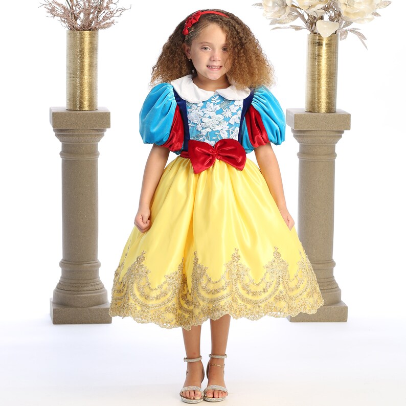 Snow White inspired dress for girls beaded skirt image 3