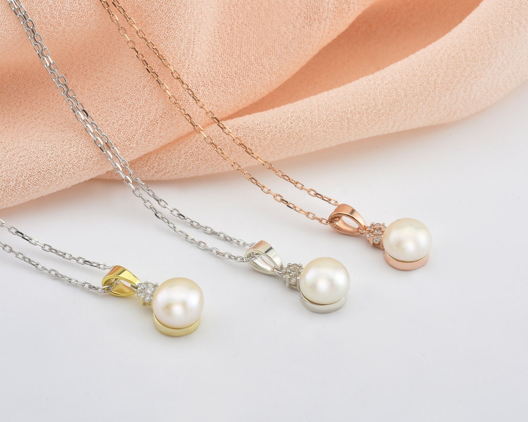 Delicate Round Pearl Pendant 14K Round Pearl Necklace 18K - Etsy
