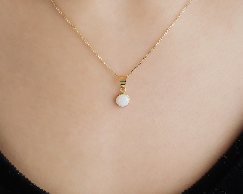 Solid Gold Opal Necklace 18K Gold Round Opal Dainty Opal Etsy