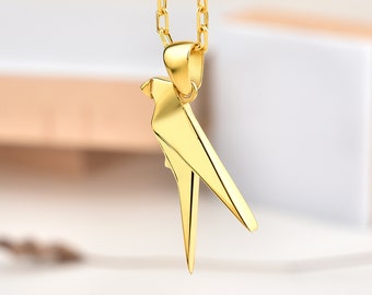 Parrot pendant necklace in gold plated or oxidized, Dainty gold bird pendant necklace for girlfriend gift, Nature necklace