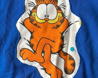 Sudadera Garfield, sábana vintage reciclada