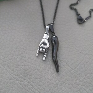 Mens Italian Horn Necklace, Black Cornicello, Mano Cornuto Cornetto Pendant, Portafortuna Protection Amulet, Italy Gifts