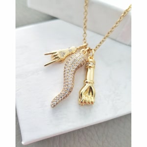 Portafortuna Italian Necklace, Bling Mano Figa Cornuto Charms in Gold plated, Lucky Horn, Hand Amulet