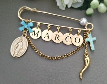 Gold italienische Horn Pin, personalisierte Baby Pin, italienische junge Mädchen Sicherheitsnadel, Kreuz Jungfrau Maria Kinderwagen Pin, Baby-Dusche-Geschenke, Cornicello