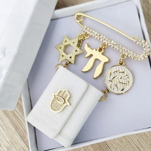 Luxury Gold Tehillim Pin Brooch, Judaica Gifts, Hebrew Jewish Jewelry