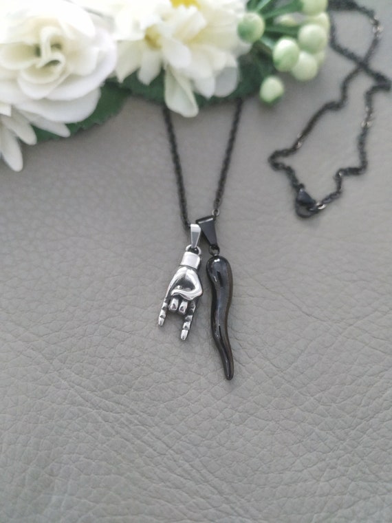 Mens Italian Horn Necklace Black Cornicello Mano Cornuto Cornetto Pendant Portafortuna Protection Amulet Italy Gifts Etsy Canada