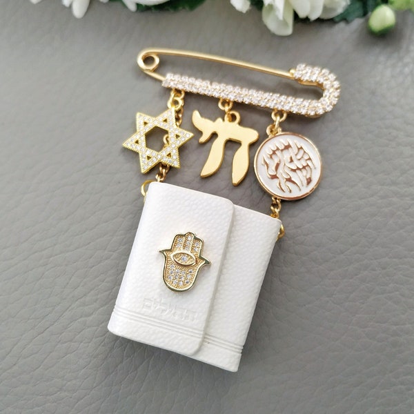 Tehillim Book of Psalms Pin Brooch, Tehilim Jewish New Baby Gift, Gold Shema Yisrael Charm, Shema Pendant, Mazel Tov Judaica Gift