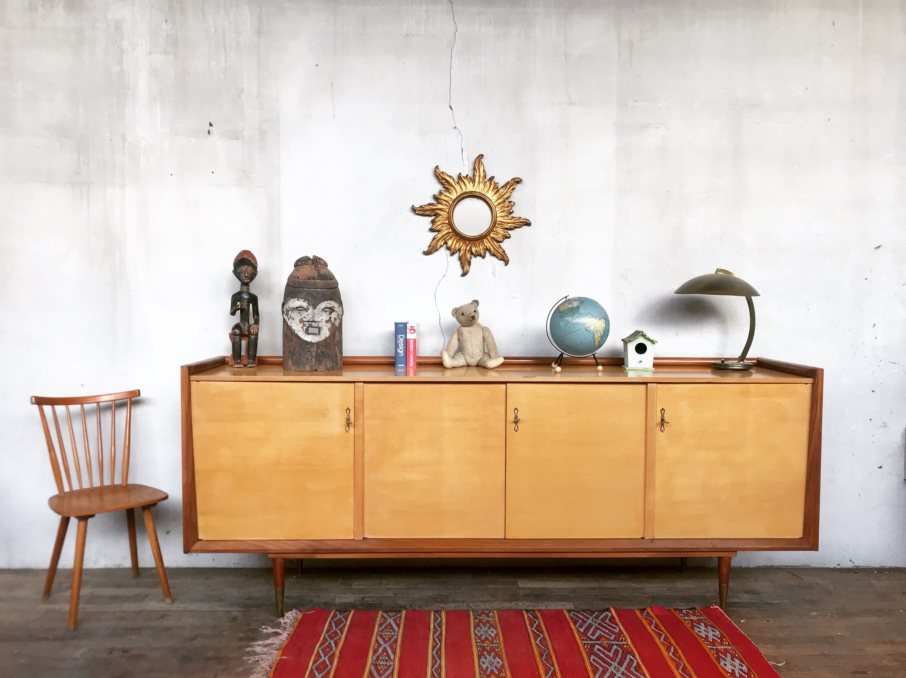 Enfilade Vintage Pieds Fuseaux en Frêne et Citronnier 1950 - Legrand Design