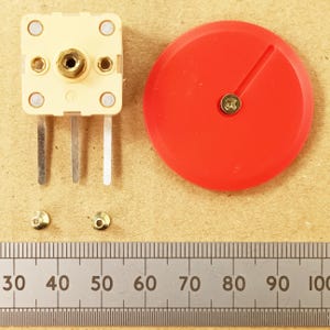 Variable Capacitor Dual Gang 60 + 140pF Large Red Thumbwheel Knob & Screws