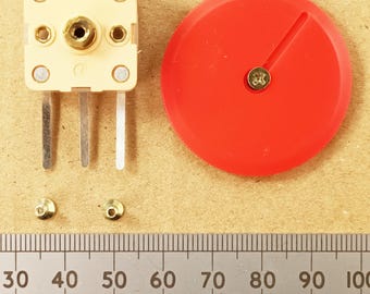 Variable Capacitor Dual Gang 60 + 140pF Large Red Thumbwheel Knob & Screws