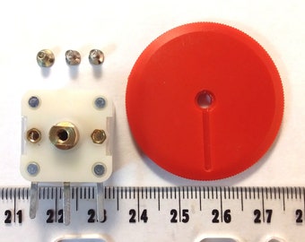 Variable Capacitor Dual Gang 60 140pF 200pF Total Large Red Thumbwheel Knob & Screws