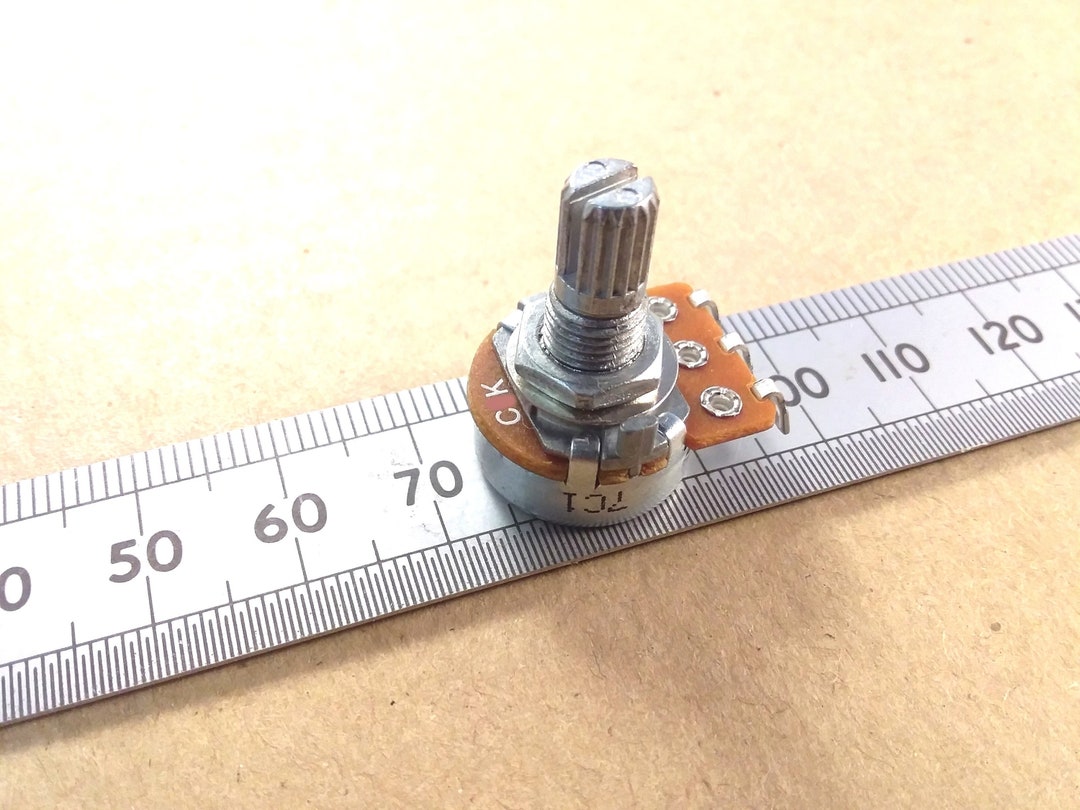 Anti Log Potentiometer C Track Solder Lug Connection T18 Splined Shaft