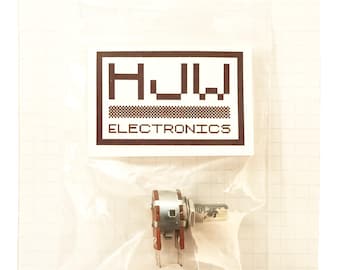 Stereo 16mm Logarithmic Potentiometer Solder Lug Splined Dual Log A SLST