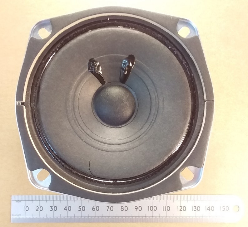 Round Loudspeaker 4 Watt 8 Ohm 120 X 120mm Replacement Car Radio