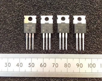 MOSFET Power Transistors From Vishay Siliconix TO-220