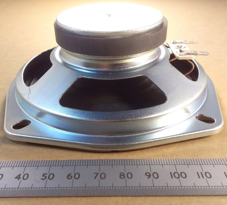 Round Loudspeaker 4 Watt 8 Ohm 120 X 120mm Replacement Car Radio