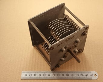 Variable Capacitor Air Spaced High Voltage 32 to 220pF Antenna Tuning