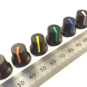 Potentiometer Control Knob For 6mm D Shaft Pots with Indicator Line K87MBR D60