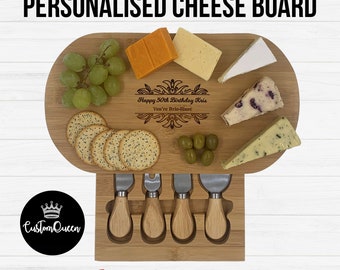 CHEESEBOARD WITH WERKZEUGE - Personalisiertes Käsebrett mit Ihrem Wunschtext und Design - Hochzeitsgeschenk Käsebrett