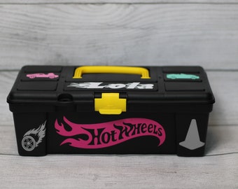 Housse de transport personnalisée rose inspirée de Hotwheels | Étui inspiré des voitures Hotwheels pour filles
