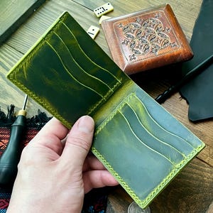 Pistachio Green Leather Bifold | Pull-Up Wallet
