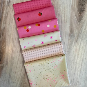 Ruby Star, Hot Pink, Fat Quarter Bundle
