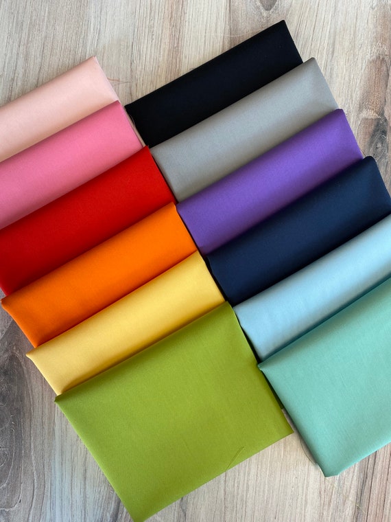 PURE SOLIDS, Art Galley Fabric Curated Fat Quarter Bundle in ...