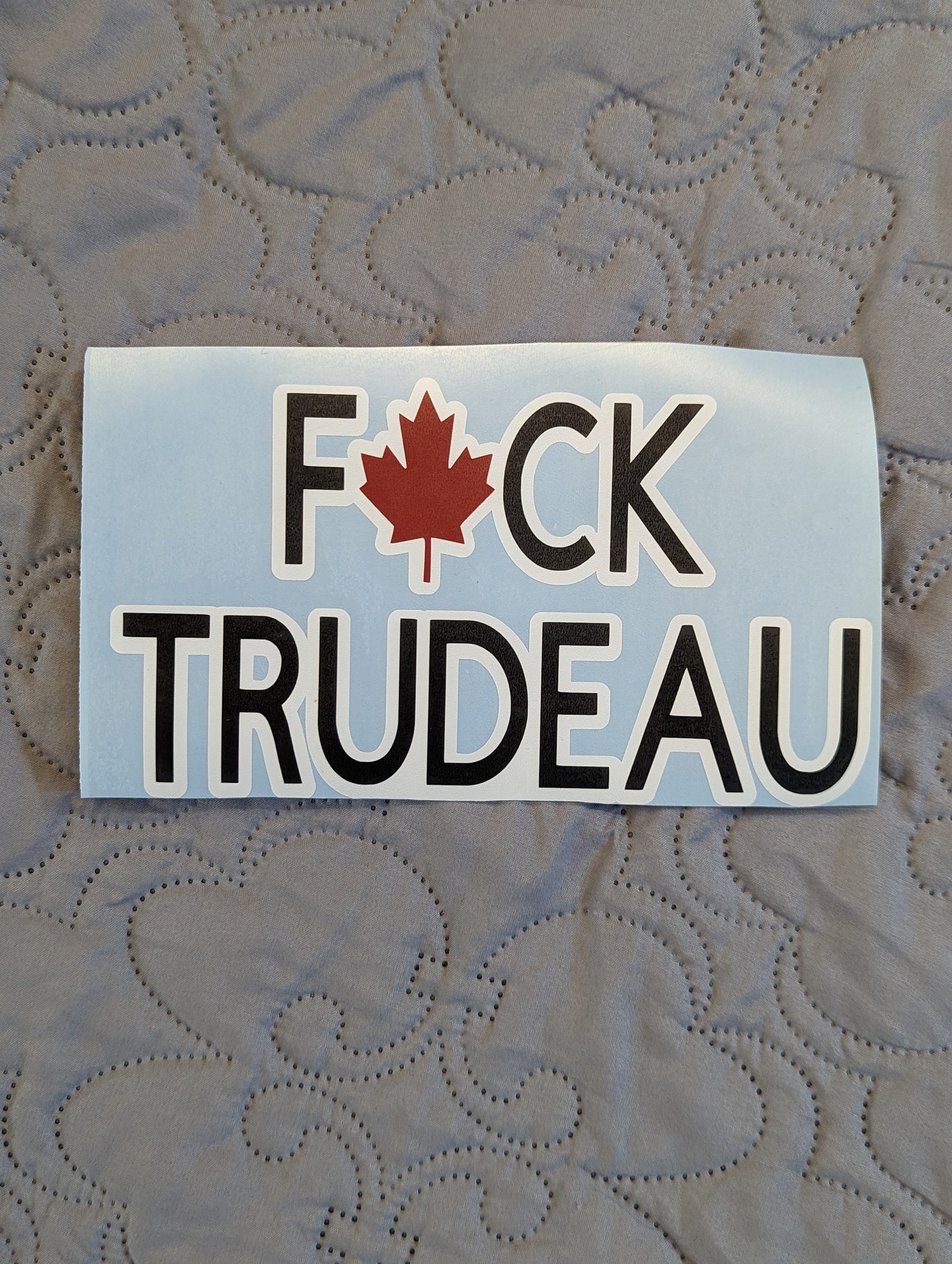Vinyl Sticker Canada Trudeau Finger Laminated Vinyl Decal Sticker - 4" X 5" Premium Quality 4 X 5 F Trudeau Finger Laminated Vinyl Decal Kit - Foto 2