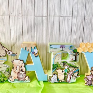 Winnie the Pooh 3D letter, Classic Pooh 3D letters, Pooh bear 3D Letter, Baby shower decoration, Pooh photo prop, Pooh birthday decoration