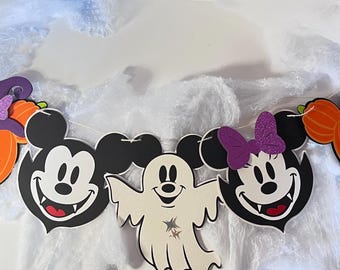 Mickey & Minnie Mouse Halloween Banner: 3D Cardstock Garland