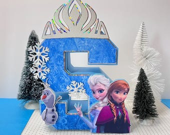 Letra 3D de aniversário Frozen: decoração de festa feita à mão