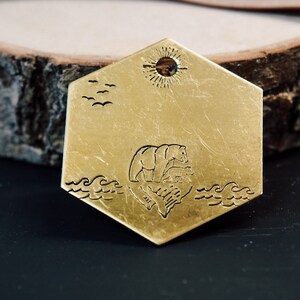 Polar bears in the ocean hexagon tag