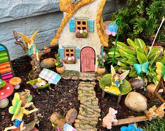 Miniature Fairy Garden Set: 27-Piece Outdoor Accessories